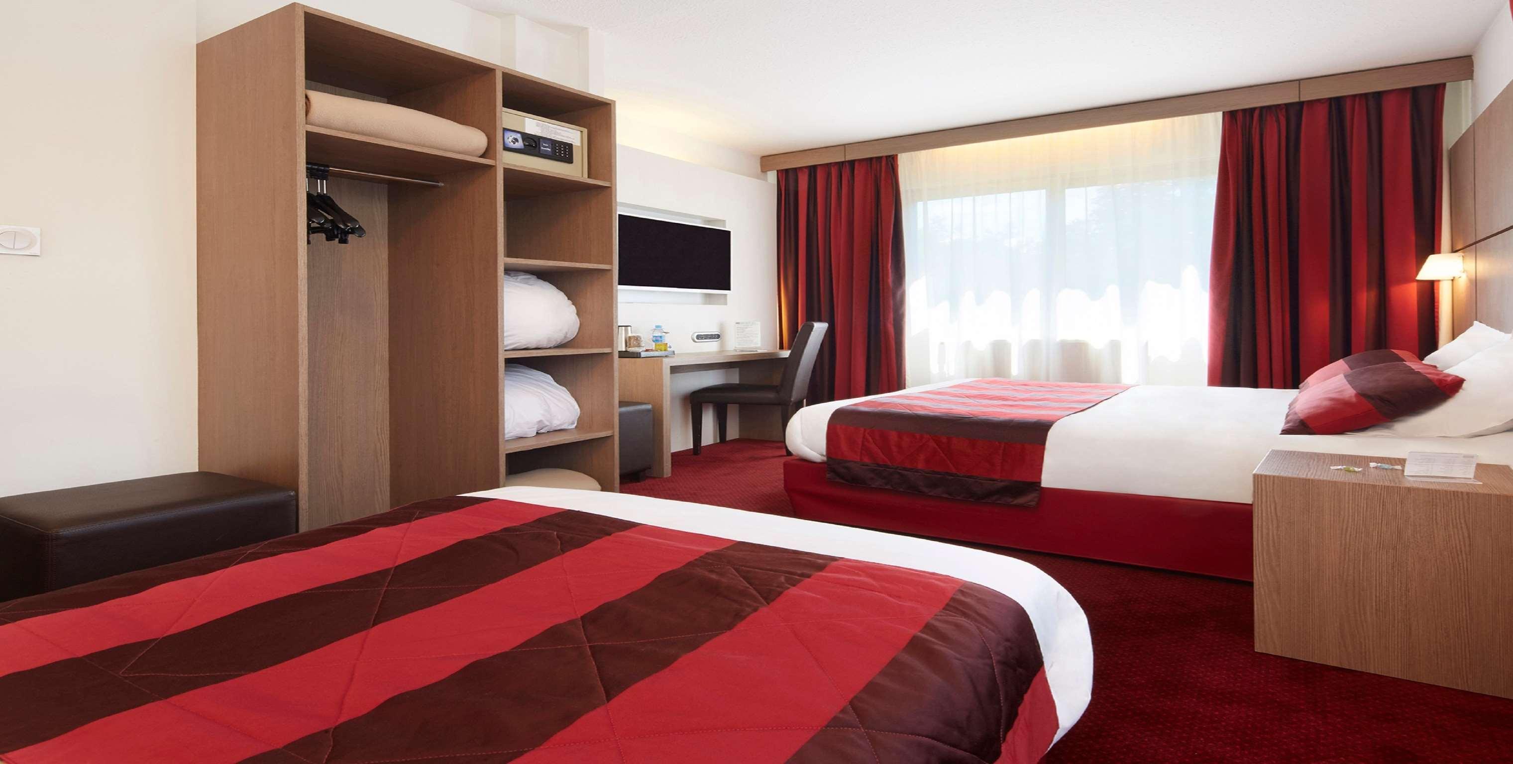 Kyriad Grenoble Centre Екстер'єр фото